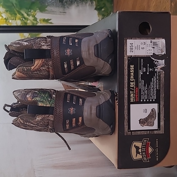 New in box! Irish Setter Red Wing VaprTrek camo leather 8\